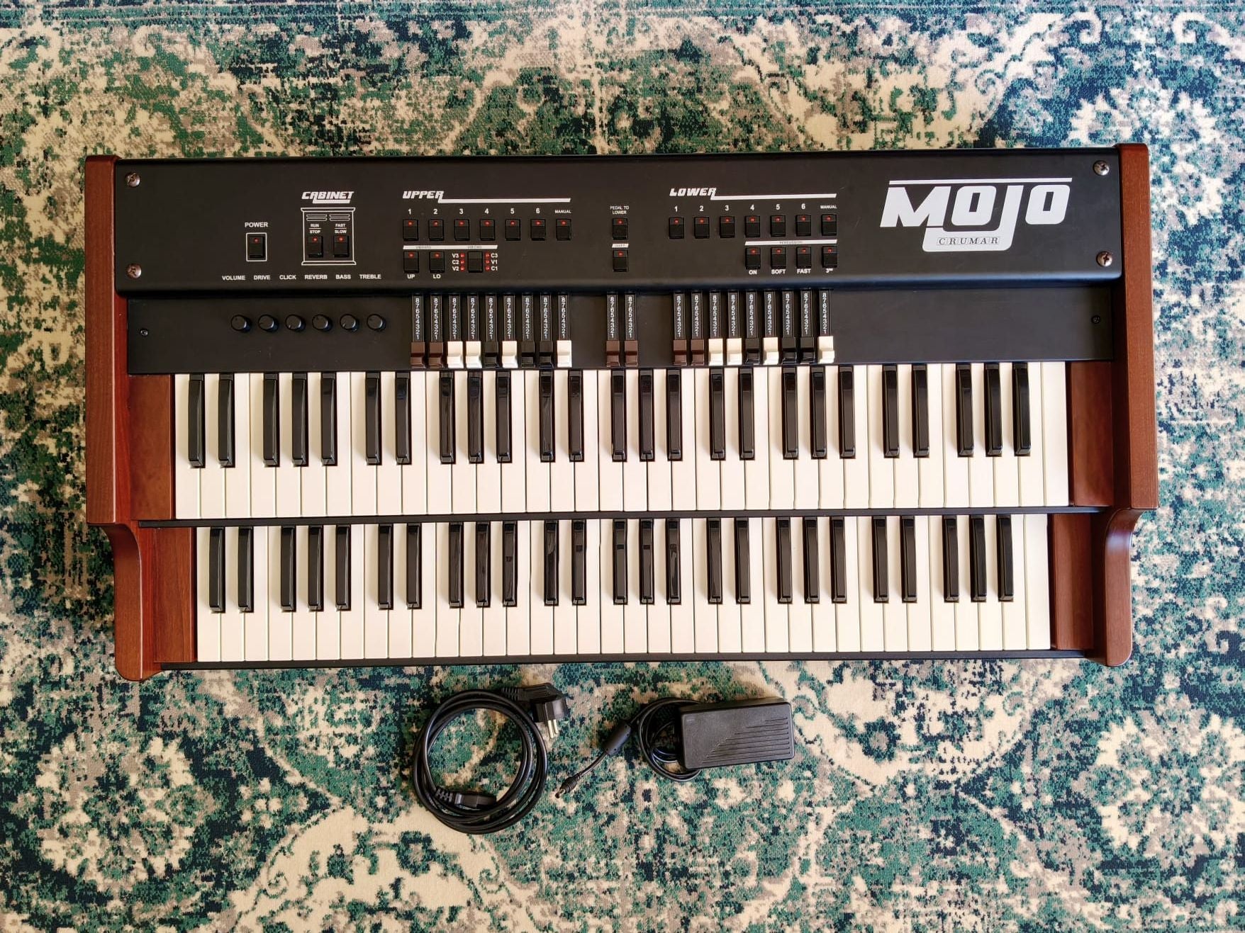 Crumar Mojo Dual Hammond Organ Clone