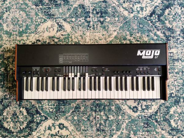 crumar mojo pedals CRUMAR MOJO 61-Key Organ with BAG and VOLUME Pedal (shipping to Australia)