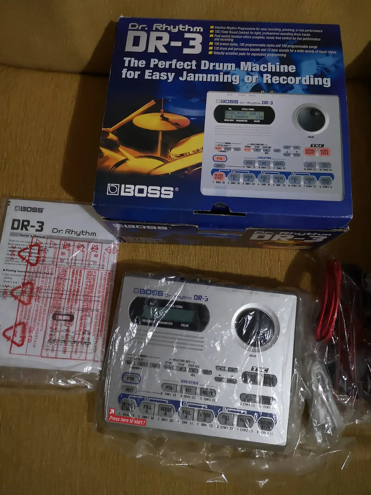 BOSS DR-3 GROOVE BOX & SAMPLER – Synthcloud BOSS DR-3 GROOVE BOX & SAMPLER – Synthcloud