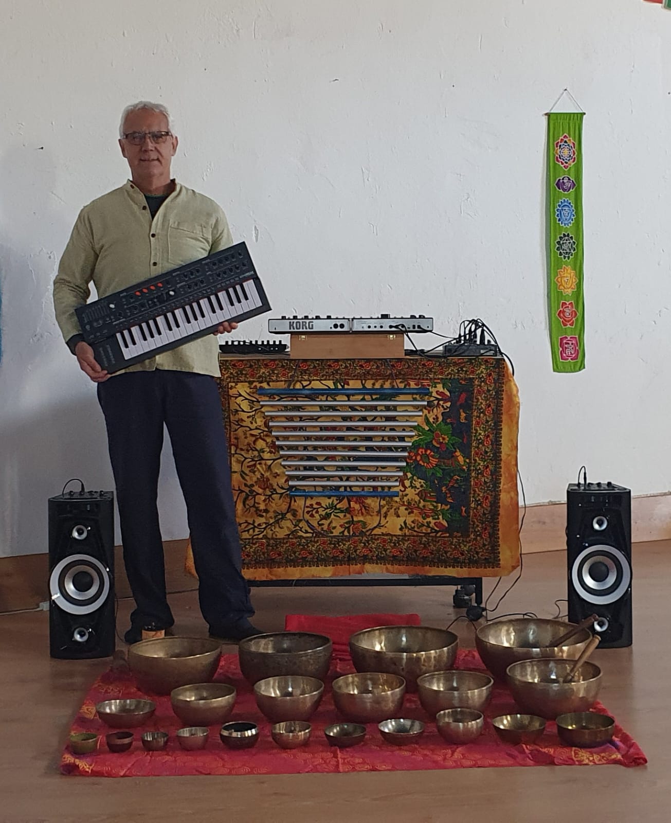 Sound That Heals: How Alberto Sanz Turns Yoga and Meditation into a Sonic Journey