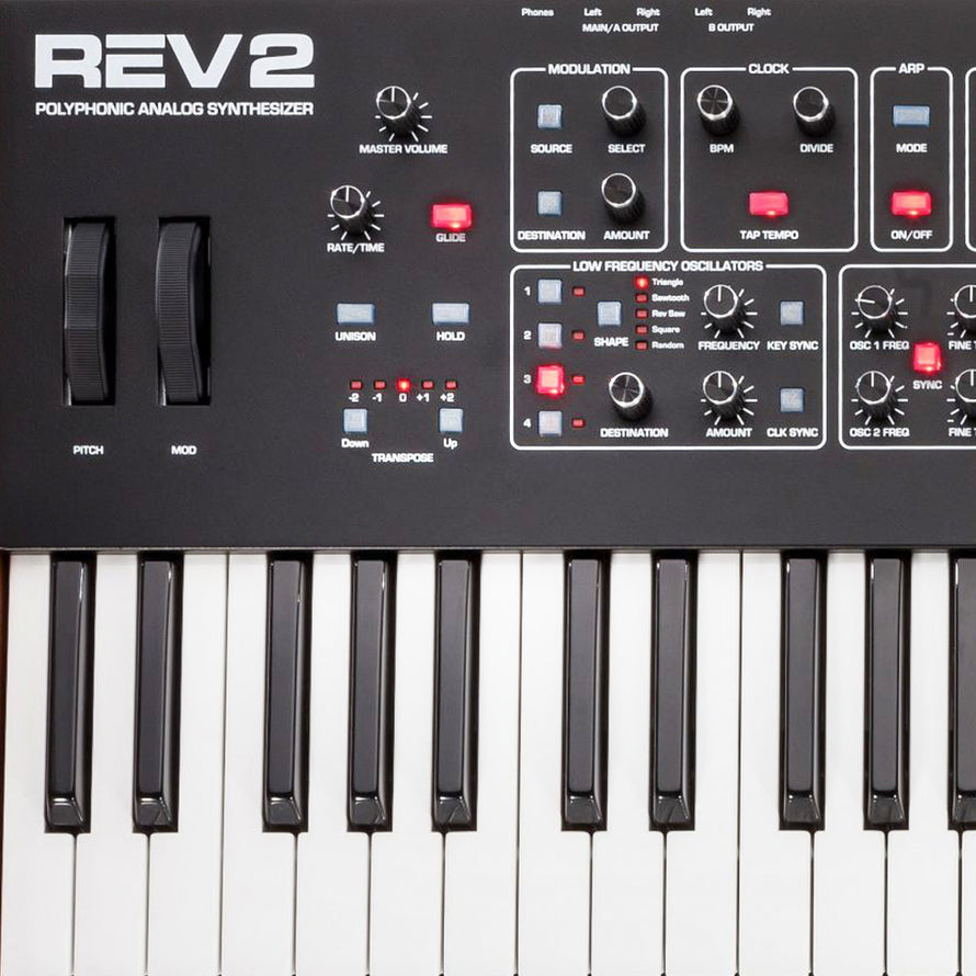 DSI / Sequential Prophet Rev2 (8 - 16 voices)