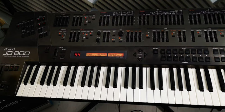 Roland JD-800 61-Key Digital Synthesizer – Synthcloud
