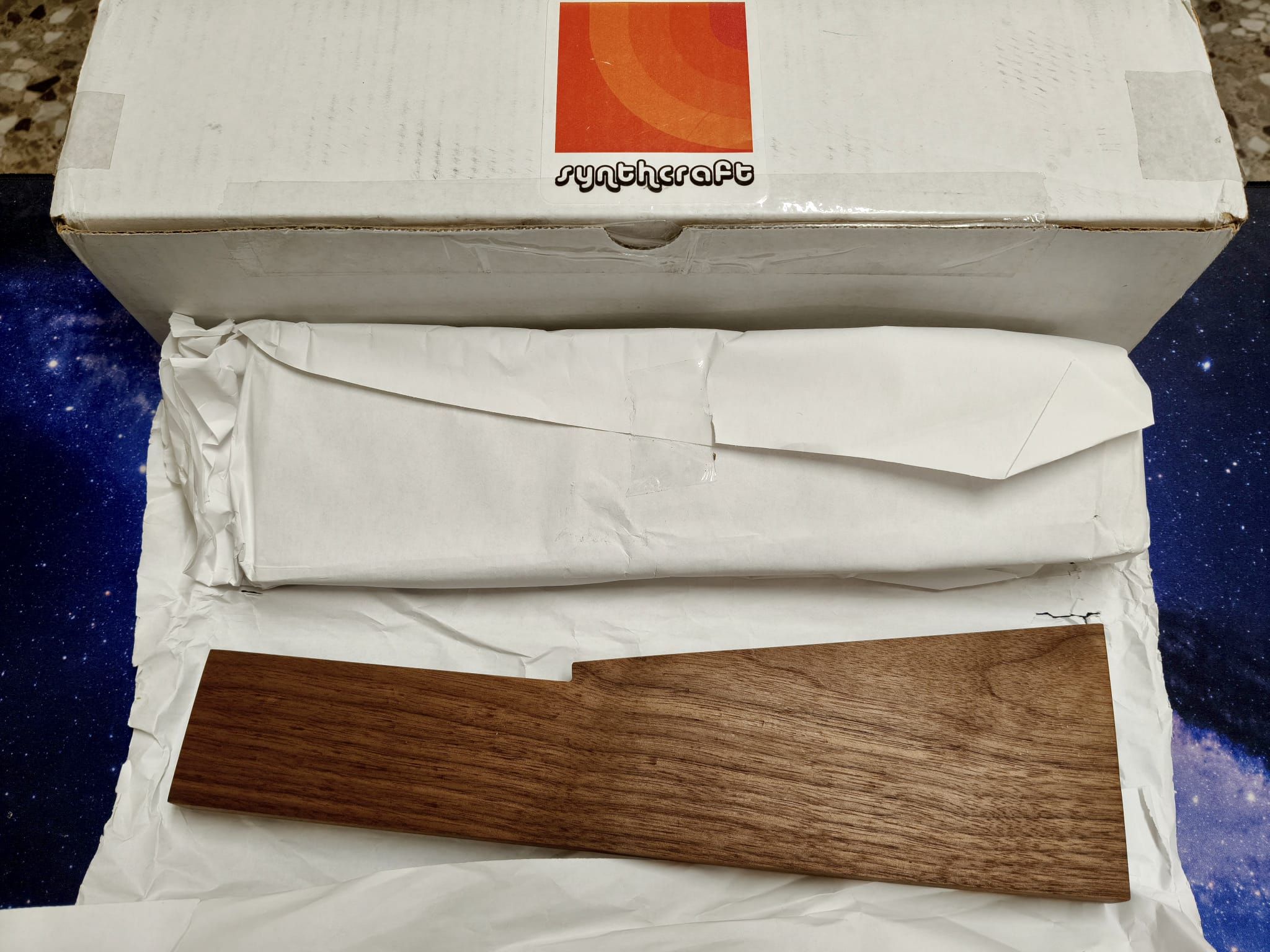 Sequential Pro 3 Synth + professional bag and custom wood side