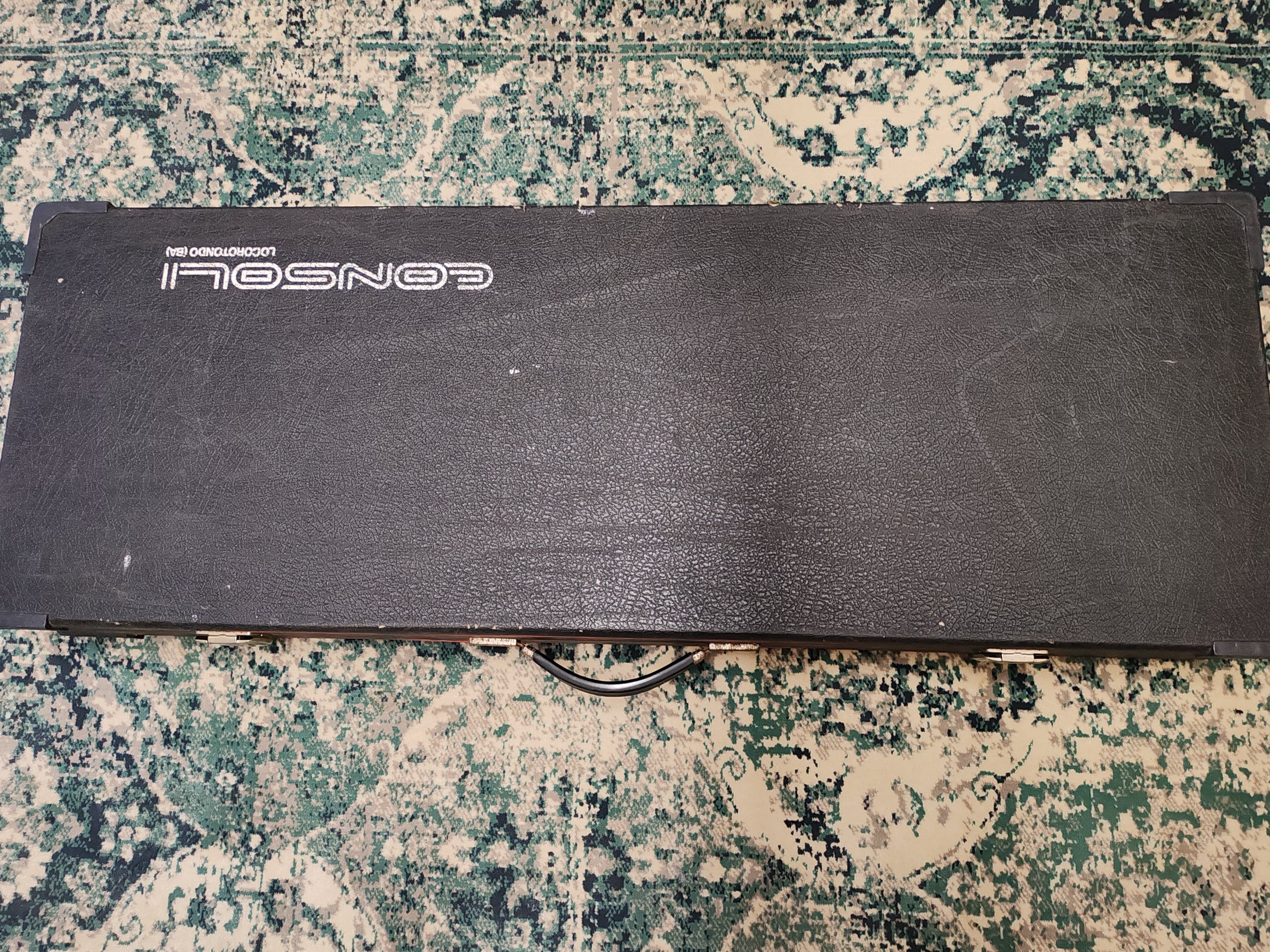 YAMAHA DX7 II FD 16-Voice Synthesizer with Card and Hard Case