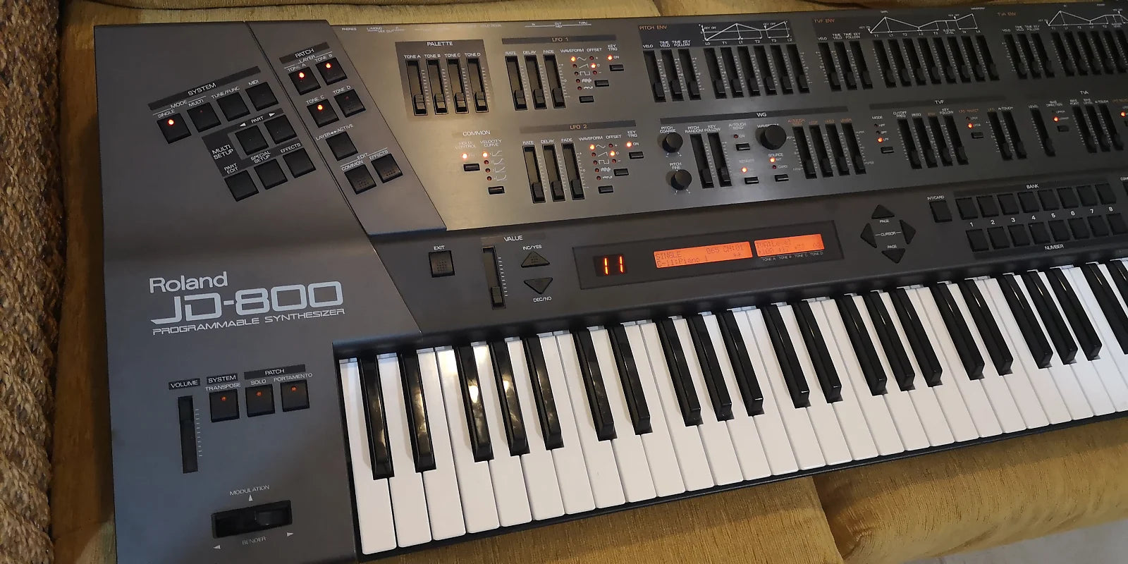 Gear instruments and accessories – Synthcloud