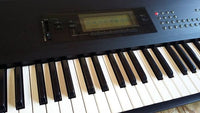 Korg T3 Ex workstation synth 61 keys / Floppy / M1
