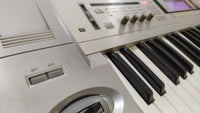 Korg Triton le 61 / 16mb Ram /INTERNAL ALIMENTATION / Synthonia Libraries