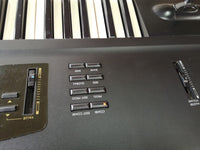 Korg 01/W FD Music Workstation Synthesizer in Very Good Condition