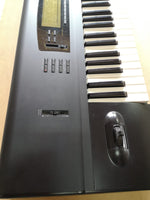 Korg 01/W FD Music Workstation Synthesizer in Very Good Condition