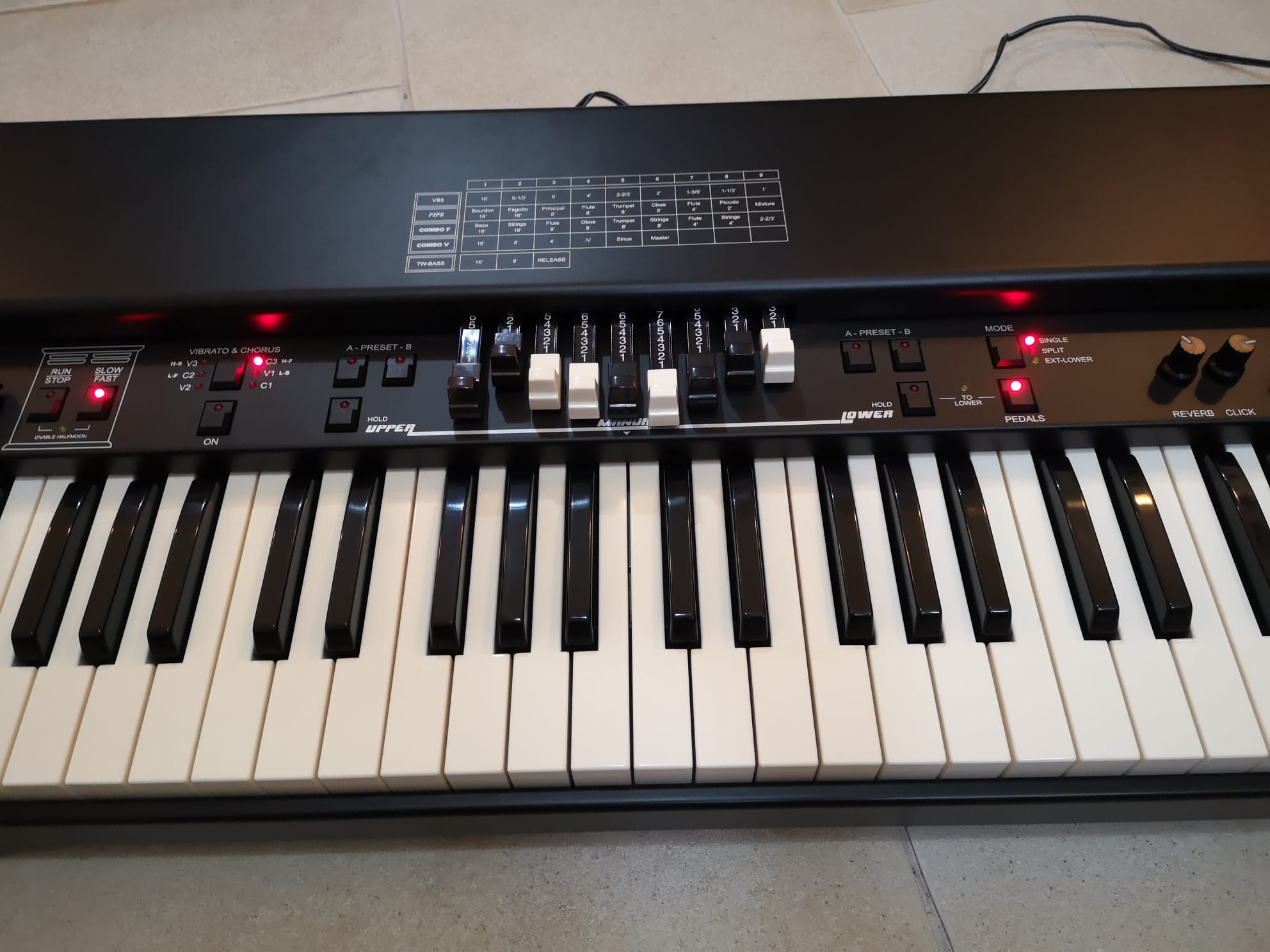 Crumar organ store